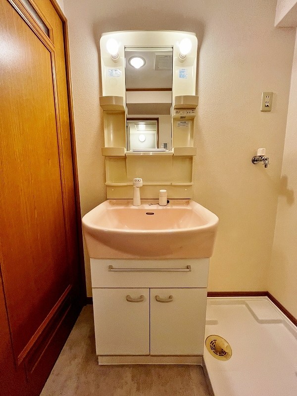 洗面設備　★洗面脱衣所/シャワー付き洗面台★