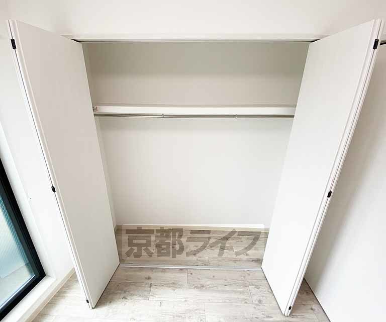 収納　ロングコート対応