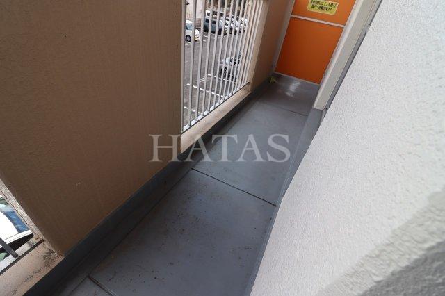 バルコニー　同物件別部屋です。