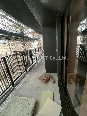 バルコニー　バルコニーからの眺めを楽しみながら食事をしませんか