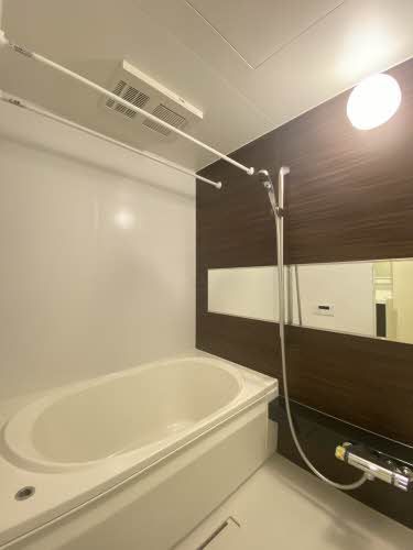 バス・シャワールーム　浴室