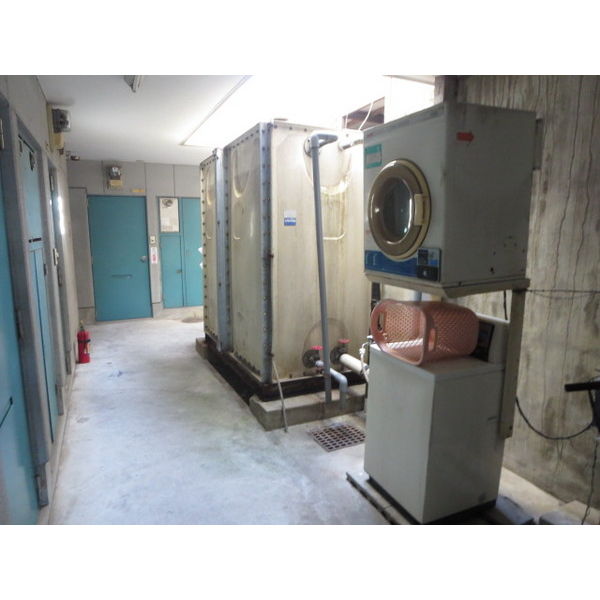 キッチン　コインランドリーあり