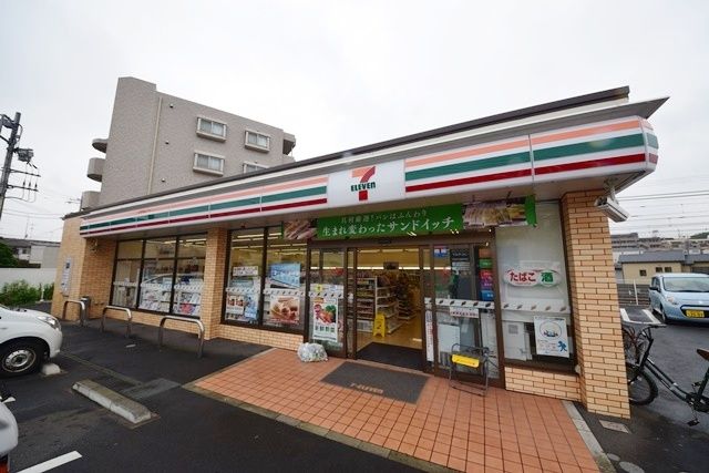 コンビニ　セブンイレブン横浜本村南店（コンビニ）まで120m
