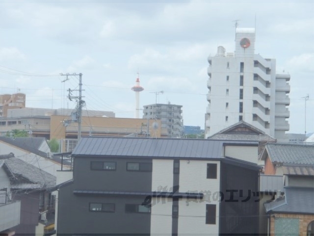 眺望　京都タワー見えます。