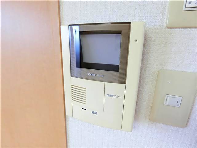 セキュリティ　テレビ付きモニターホンです