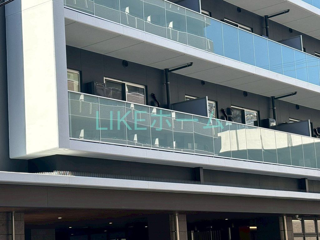 バルコニー　外観