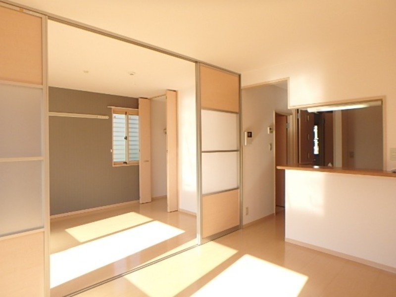 居室・リビング　図面と現状に相違がある場合には現状を優先