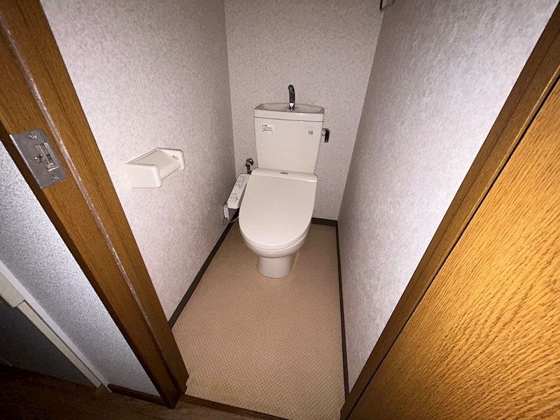 エレガンス白鳥のトイレ写真
