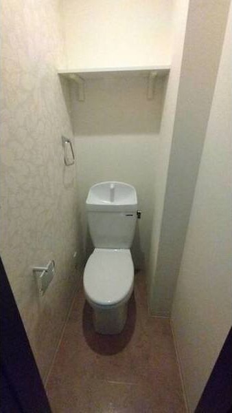 トイレ　トイレもきれいです