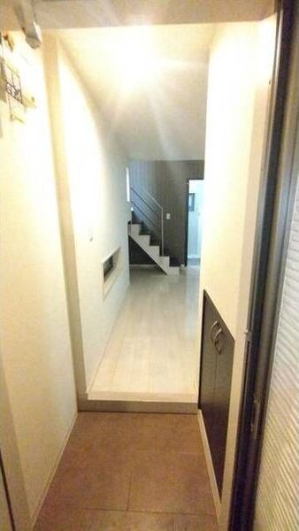 玄関　玄関はこちらです