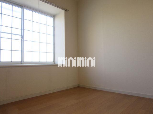 居室・リビング　６帖の洋室です。