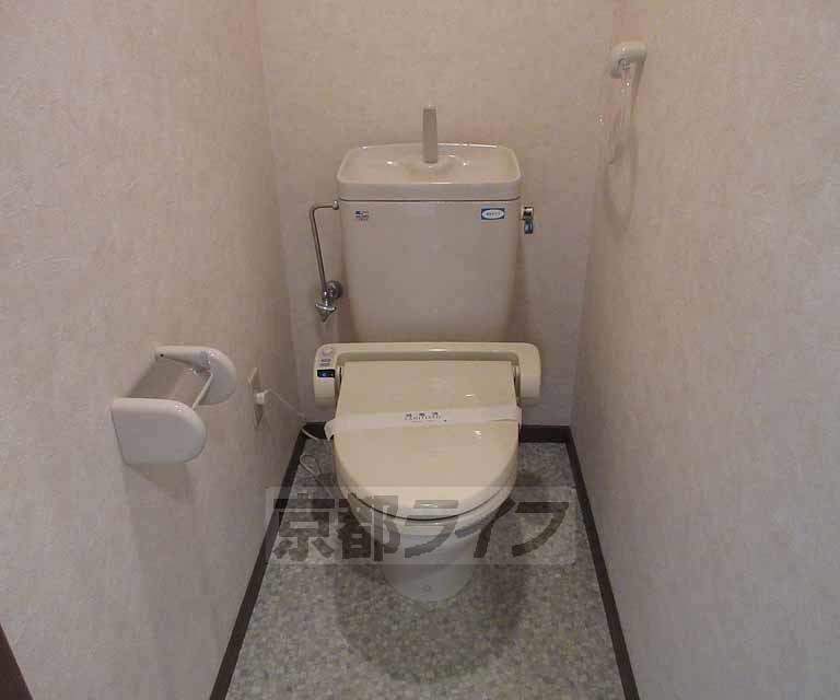 トイレ　ウォシュレットの設置も可能です！