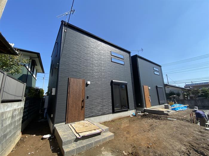 バルコニー　専用庭付きです