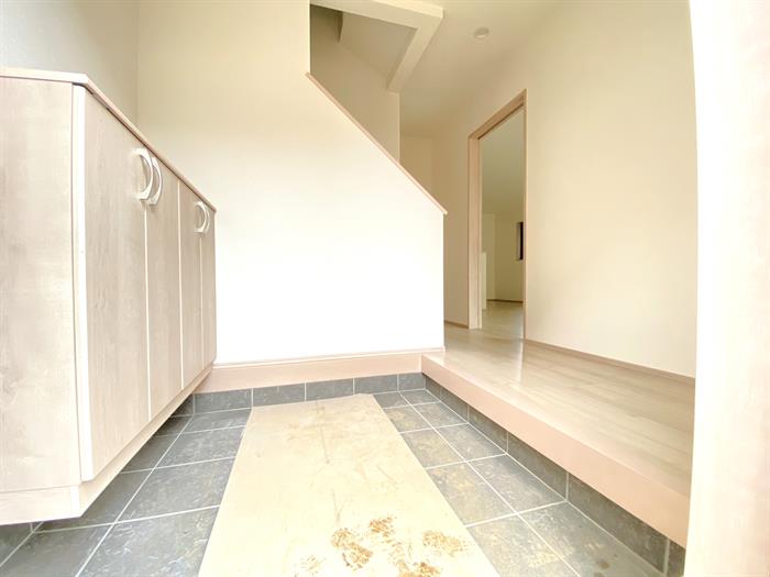 玄関　ゆとりのある玄関です