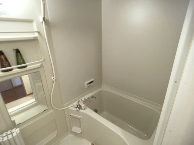 バス・シャワールーム　浴室