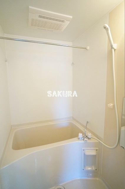 バス・シャワールーム　日々の疲れを癒すお風呂です♪