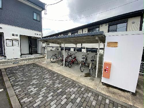 エントランス　駐輪場