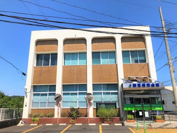 銀行　新宮信用金庫佐野支店（銀行）まで650m