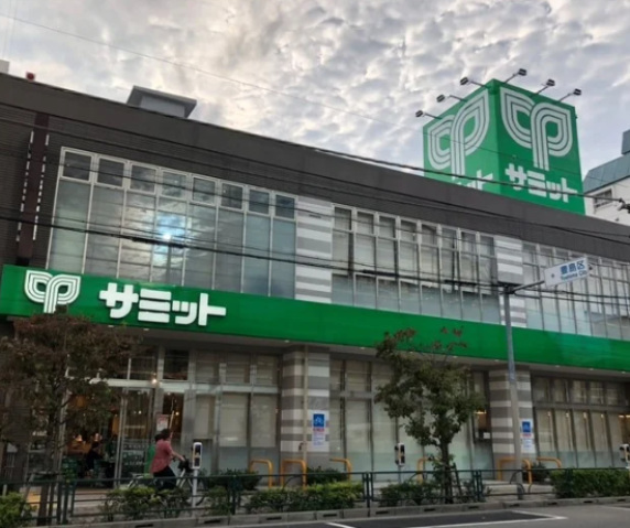 スーパー　サミットストア新大塚千川通り店（スーパー）まで821m