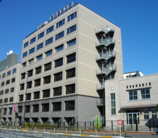 中学校　私立東邦音楽大学附属東邦中学校（中学校）まで217m