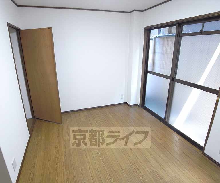 居室・リビング　綺麗なお部屋です。