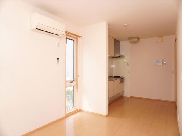 居室・リビング　内装