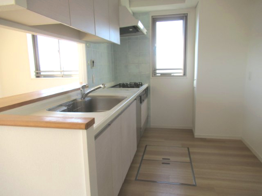 キッチン　開放的ななキッチンでお料理が楽しみです♪