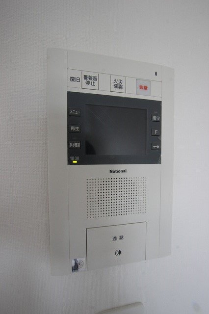セキュリティ　同物件４Ｆお写真