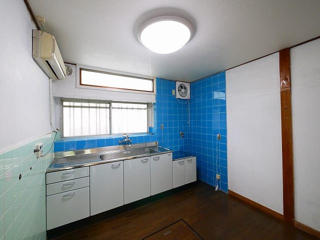 居室・リビング　ゆったりとした居間です