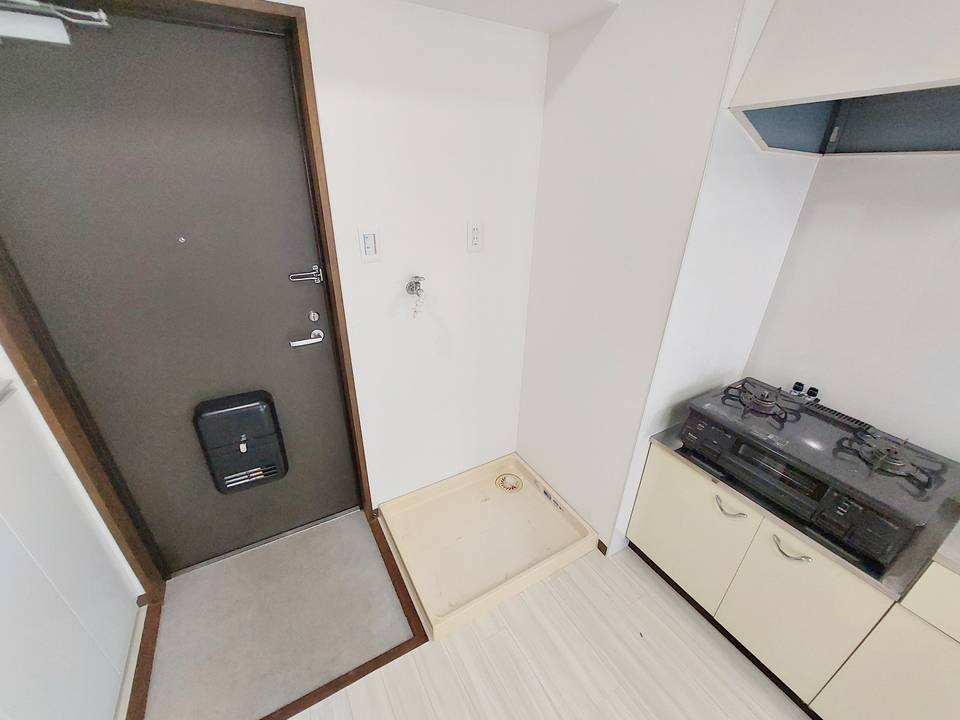 洗面設備　洗濯機置場