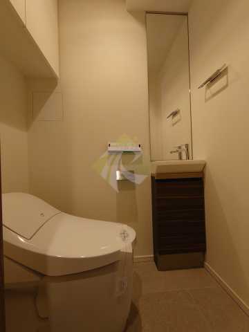 トイレ　ザ・パークハビオ新宿 619