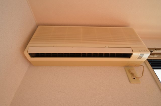 その他設備　嬉しいエアコン付きです♪