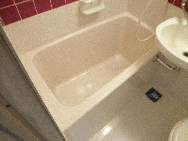 バス・シャワールーム　バス