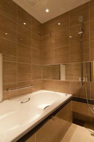 バス・シャワールーム　※こちらの写真は他部屋になり参考写真です