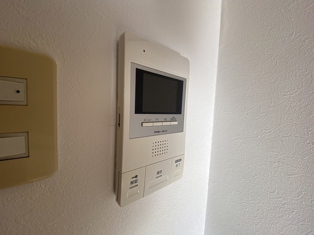 セキュリティ　※別号室の写真です。