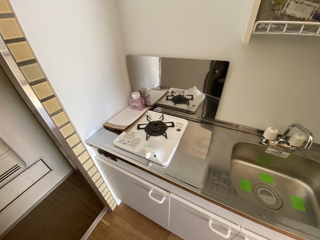 キッチン　※別号室の写真です。