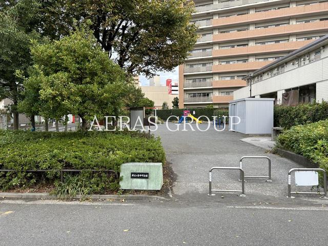 公園　井土ケ谷中町公園（公園）まで120m