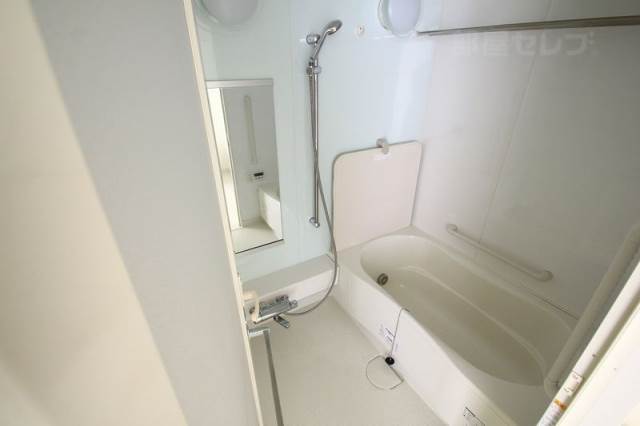 バス・シャワールーム　別号室の写真使用