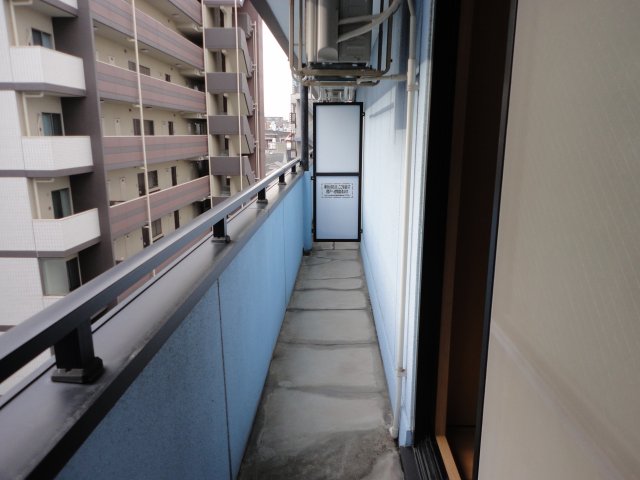 バルコニー　バルコニー南向き