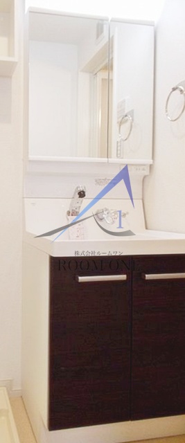 洗面設備　洗面台です。