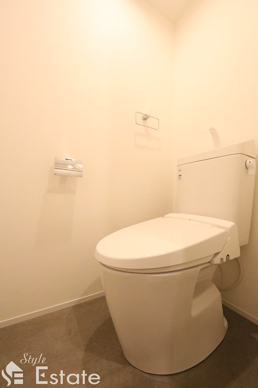 トイレ　シャワートイレ