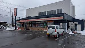 コンビニ　セイコーマート前田7条店（コンビニ）まで523m