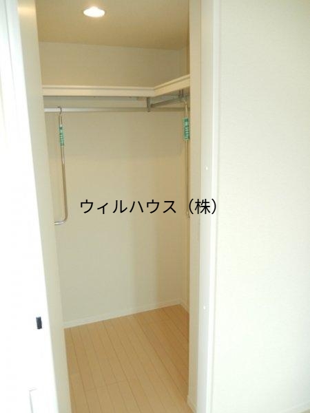 収納　ウォークインクローゼット！