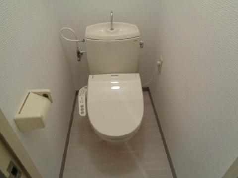 トイレ　シャワー付トイレ