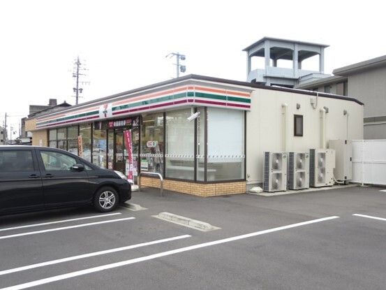 コンビニ　セブンイレブン早田東町６丁目店（コンビニ）まで140m