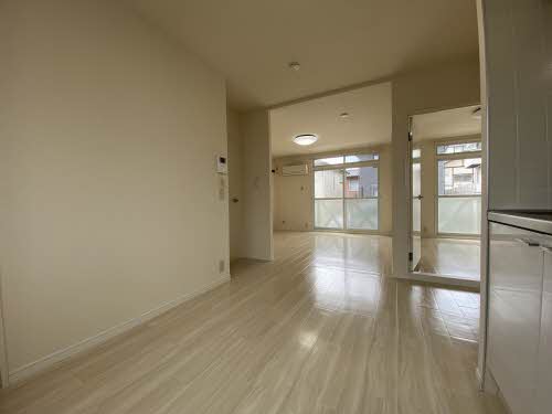 その他　窓から見たお部屋の様子です♪