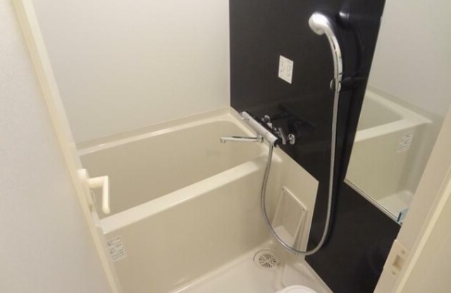 バス・シャワールーム　同仕様写真