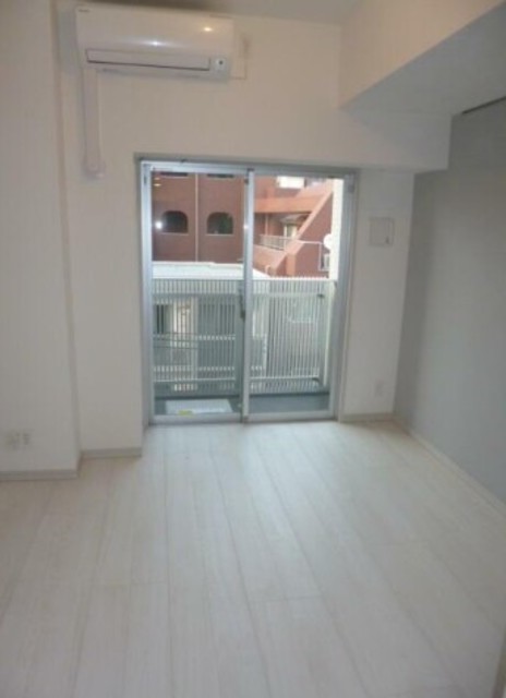 居室・リビング　同仕様写真