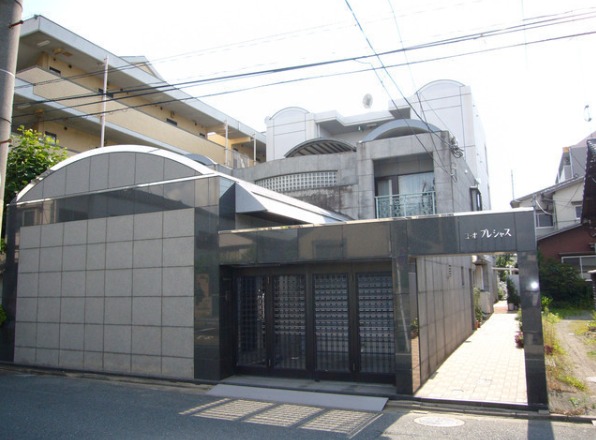 その他共有部分　外構がおしゃれです