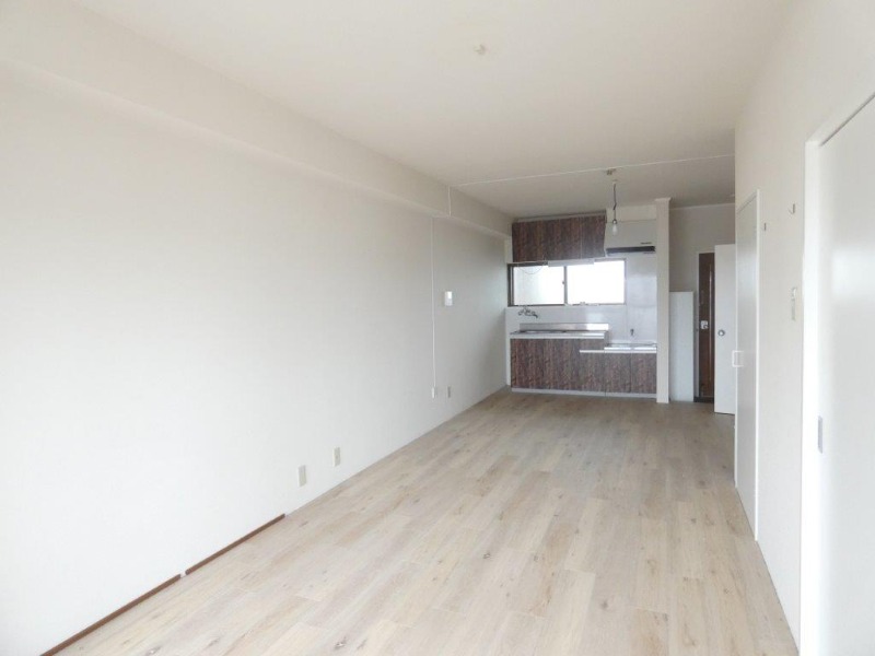 居室・リビング　図面と現状に相違がある場合には現状を優先